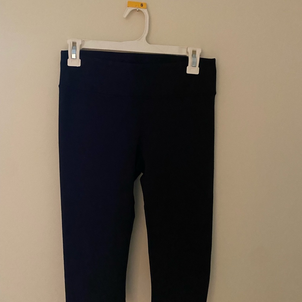 Black Fabletic Capri leggings